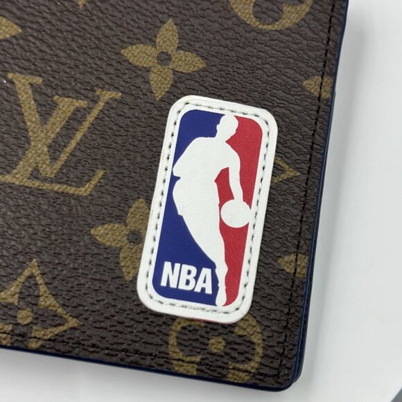 Louis Vuitton x NBA Wallet - Picture 2 of 8